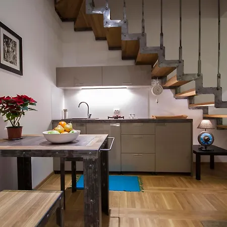 Апартаменты And Blue Garden *