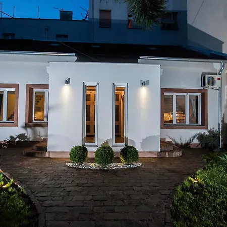 And Blue Garden Апартаменты Белград